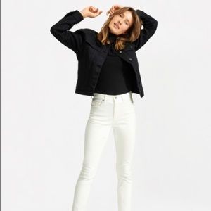 Everlane High Rise Skinny Jean in Bone